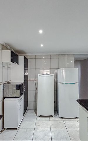 Casa para alugar com 200m², 3 quartos e 2 vagasCozinha