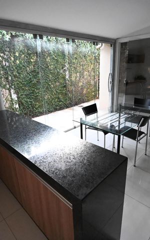 Casa de condomínio para alugar com 100m², 2 quartos e 2 vagas