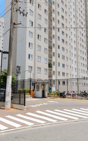 Apartamento para alugar com 44m², 2 quartos e 1 vaga Apartamento para alugar com 44m², 2 quartos e 1 vagaFachada do Condominio