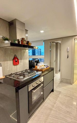 Apartamento à venda com 120m², 4 quartos e 3 vagas