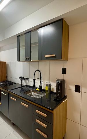 Apartamento para alugar com 44m², 2 quartos e 1 vaga Apartamento para alugar com 44m², 2 quartos e 1 vagaCozinha e Área de Serviço