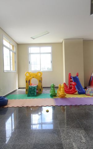 Apartamento para alugar com 78m², 2 quartos e 2 vagasÁrea comum - Brinquedoteca