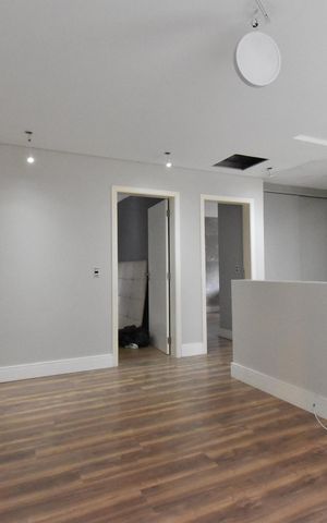 Casa de condomínio para alugar com 220m², 4 quartos e 3 vagasSala 2