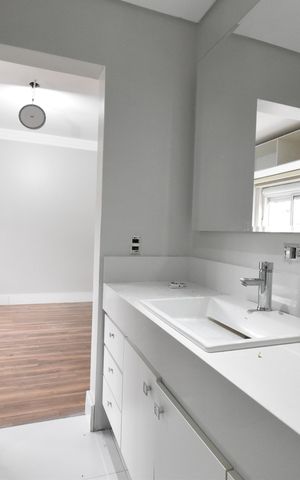 Casa de condomínio para alugar com 220m², 4 quartos e 3 vagasBanheiro 4