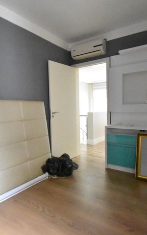 Casa de condomínio para alugar com 220m², 4 quartos e 3 vagasSuíte 2