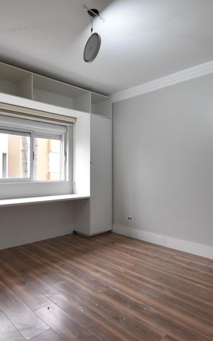 Casa de condomínio para alugar com 220m², 4 quartos e 3 vagasQuarto 4
