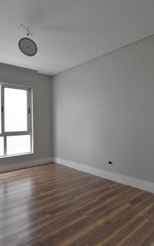 Casa de condomínio para alugar com 220m², 4 quartos e 3 vagasSala 2