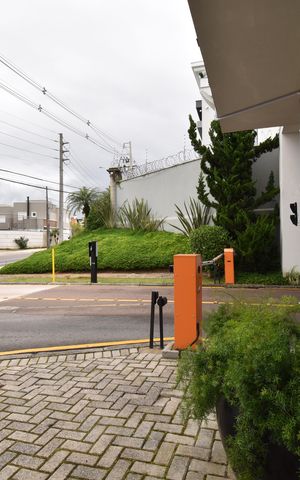Casa de condomínio para alugar com 220m², 4 quartos e 3 vagasPlaca