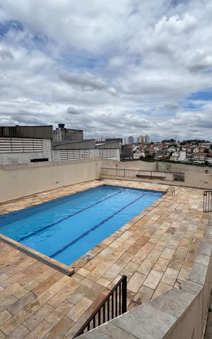 Apartamento para alugar com 56m², 2 quartos e 1 vaga Apartamento para alugar com 56m², 2 quartos e 1 vagaÁrea comum - Piscina