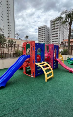 Apartamento para alugar com 56m², 2 quartos e 1 vaga Apartamento para alugar com 56m², 2 quartos e 1 vagaÁrea comum - Playground