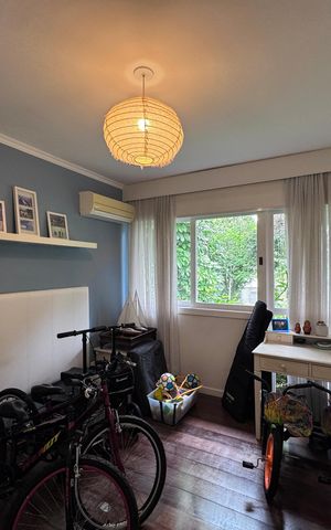 Casa de condomínio à venda com 250m², 4 quartos e 4 vagasQuarto 2