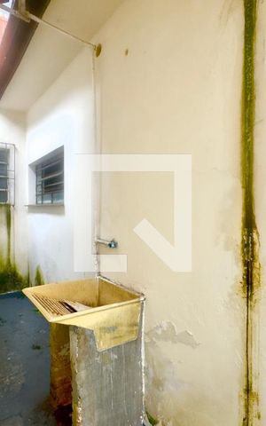 Casa para alugar com 150m², 4 quartos e 8 vagas