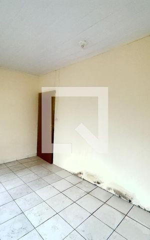 Casa para alugar com 150m², 4 quartos e 8 vagas