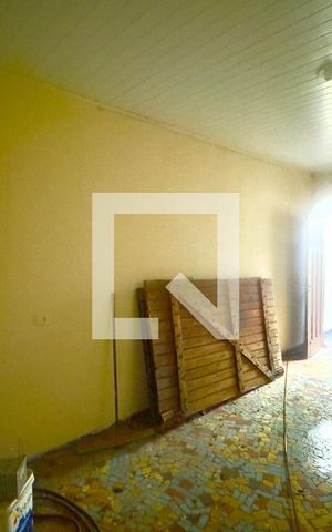 Casa para alugar com 150m², 4 quartos e 8 vagas