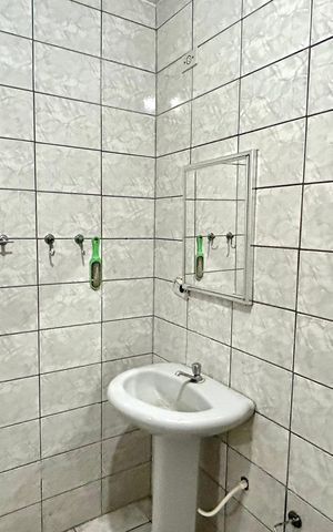 Casa para alugar com 125m², 2 quartos e 1 vaga Casa para alugar com 125m², 2 quartos e 1 vagaBanheiro