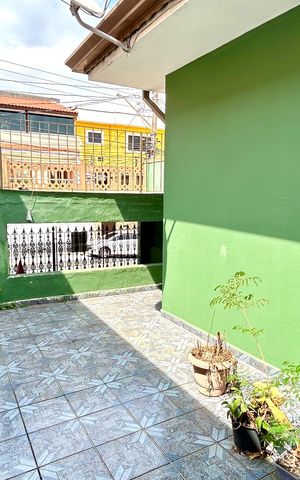 Casa para alugar com 125m², 2 quartos e 1 vaga Casa para alugar com 125m², 2 quartos e 1 vagaQuintal