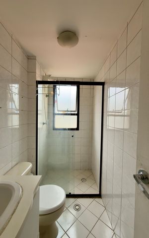 Apartamento para alugar com 49m², 2 quartos e 1 vaga Apartamento para alugar com 49m², 2 quartos e 1 vagaBanheiro