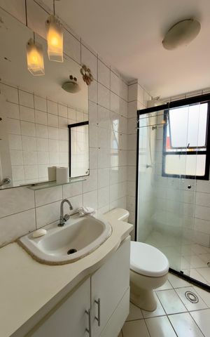 Apartamento para alugar com 49m², 2 quartos e 1 vaga Apartamento para alugar com 49m², 2 quartos e 1 vagaBanheiro