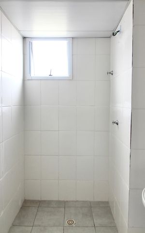 Apartamento à venda com 54m², 2 quartos e 1 vaga Apartamento à venda com 54m², 2 quartos e 1 vagaBanheiro