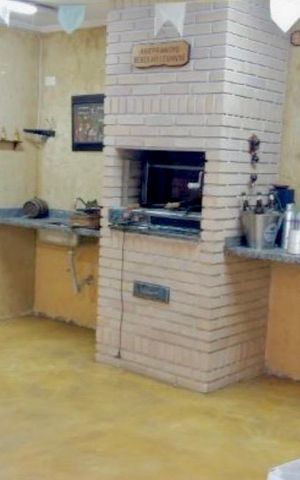 Casa à venda com 147m², 3 quartos e 3 vagas Casa à venda com 147m², 3 quartos e 3 vagasChurrasqueira