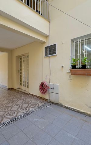 Casa à venda com 147m², 3 quartos e 3 vagas Casa à venda com 147m², 3 quartos e 3 vagasGaragem