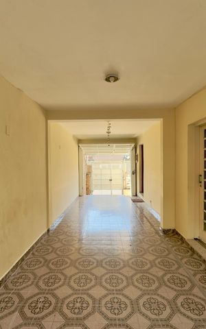 Casa à venda com 147m², 3 quartos e 3 vagas Casa à venda com 147m², 3 quartos e 3 vagasGaragem