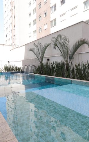 Apartamento à venda com 34m², 2 quartos e sem vagaÁrea comum - Piscina