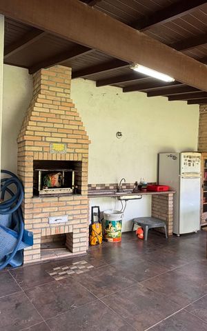 Casa de condomínio para alugar com 600m², 3 quartos e 8 vagas