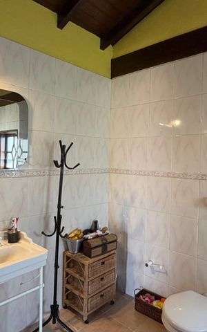Casa de condomínio para alugar com 600m², 3 quartos e 8 vagas