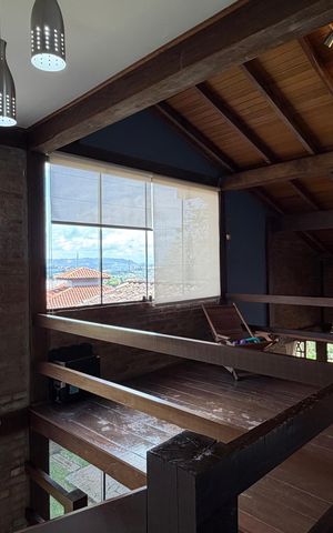 Casa de condomínio para alugar com 600m², 3 quartos e 8 vagas