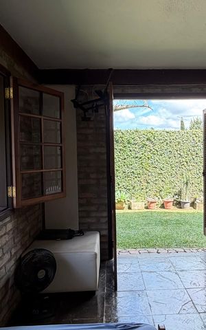 Casa de condomínio para alugar com 600m², 3 quartos e 8 vagas
