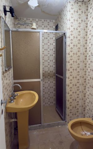 Apartamento à venda com 65m², 2 quartos e 1 vaga Apartamento à venda com 65m², 2 quartos e 1 vagaBanheiro