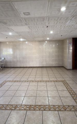 Apartamento à venda com 65m², 2 quartos e 1 vaga Apartamento à venda com 65m², 2 quartos e 1 vagaÁrea comum - Salão de festas