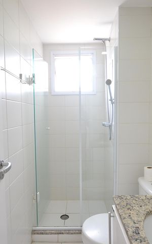 Apartamento à venda com 110m², 3 quartos e 2 vagasBanheiro do Quarto 1