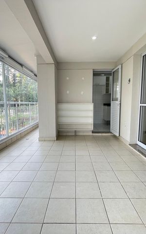 Apartamento à venda com 110m², 3 quartos e 2 vagas Apartamento à venda com 110m², 3 quartos e 2 vagasVaranda