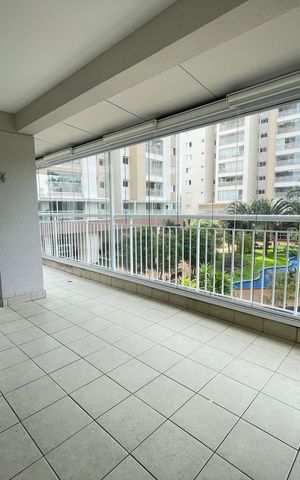 Apartamento à venda com 110m², 3 quartos e 2 vagas Apartamento à venda com 110m², 3 quartos e 2 vagasVaranda