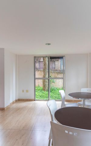 Apartamento à venda com 49m², 2 quartos e 1 vaga Apartamento à venda com 49m², 2 quartos e 1 vagaÁrea comum - Salão de festas