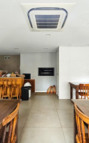 Apartamento para alugar com 65m², 2 quartos e 1 vaga Apartamento para alugar com 65m², 2 quartos e 1 vagaÁrea comum - Salão de festas