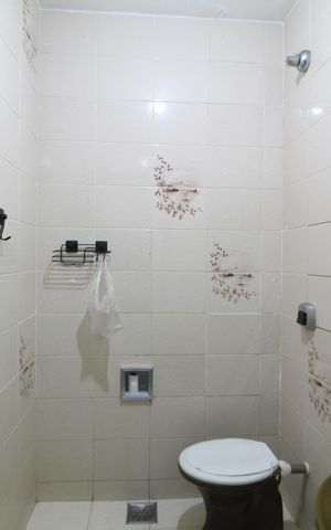 Casa de condomínio para alugar com 265m², 4 quartos e 2 vagasBanheiro Social 2