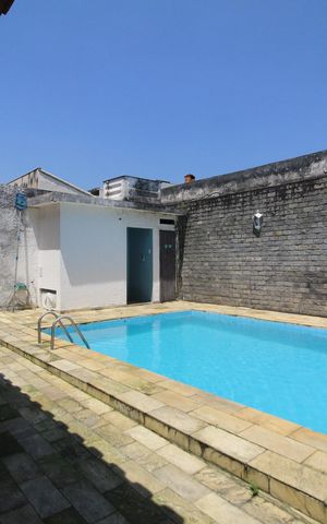 Casa de condomínio para alugar com 265m², 4 quartos e 2 vagasÁrea Externa