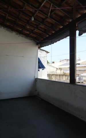 Casa de condomínio para alugar com 265m², 4 quartos e 2 vagasQuarto 2 - Varanda