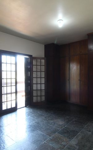 Casa de condomínio para alugar com 265m², 4 quartos e 2 vagasQuarto 4