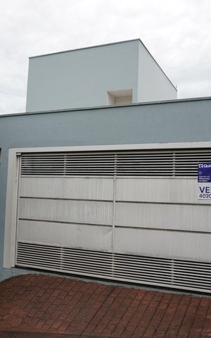Casa para alugar com 151m², 2 quartos e 2 vagasFachada com placa PXZV - 1406