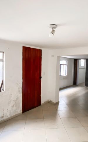 Casa para alugar com 90m², 3 quartos e 1 vaga