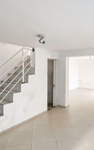 Casa para alugar com 90m², 3 quartos e 1 vaga