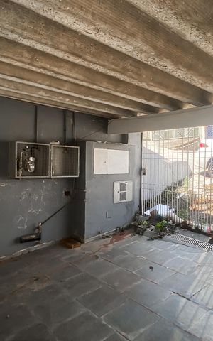 Casa para alugar com 90m², 3 quartos e 1 vaga