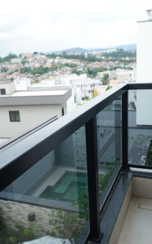 Casa de condomínio à venda com 127m², 2 quartos e 2 vagasSacada