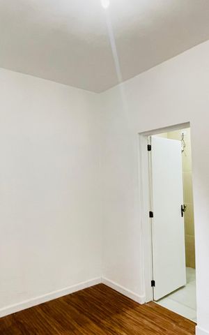 Casa de condomínio para alugar com 70m², 2 quartos e 3 vagasSuíte 
