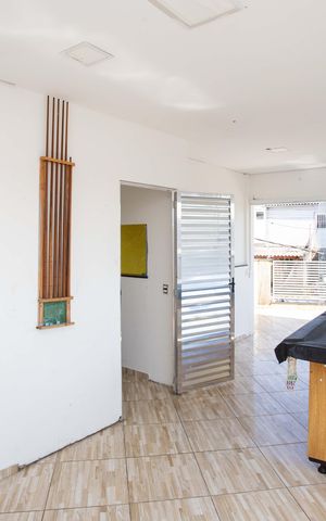 Casa para alugar com 80m², 2 quartos e sem vagaSala
