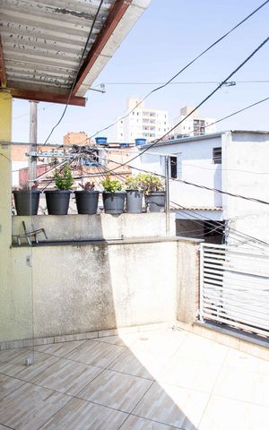 Casa para alugar com 80m², 2 quartos e sem vagaVaranda